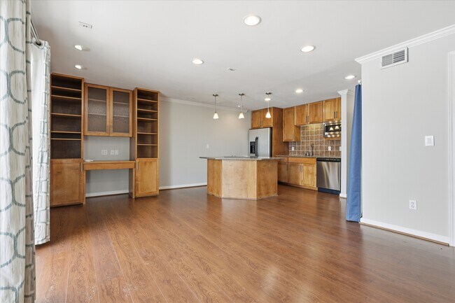 Foto del edificio - 5000 Baltimore Ave