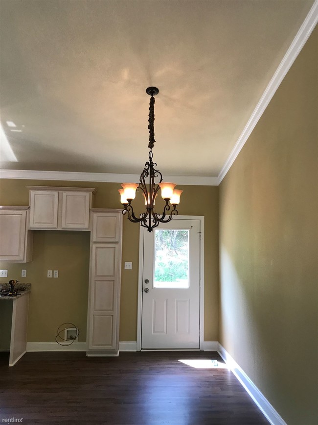 Building Photo - 3 br, 2 bath House - 113 Dollie Circle