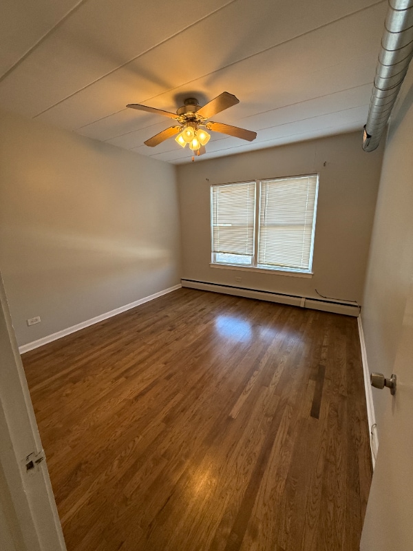 Building Photo - 7437 W Irving Park Rd