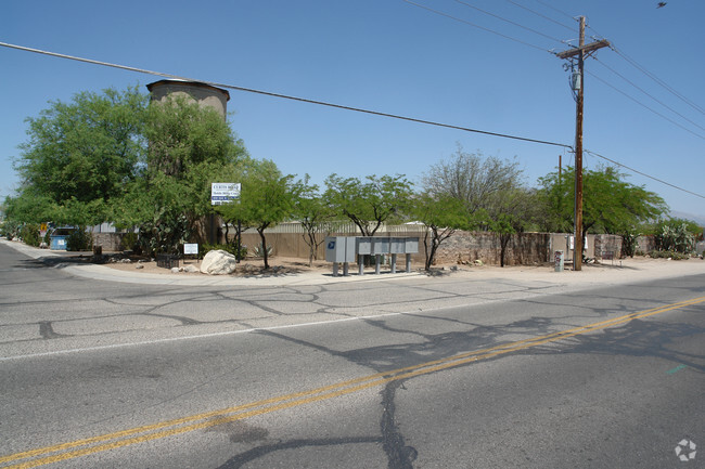 Foto del edificio - Curtis Road Mobile Home Park