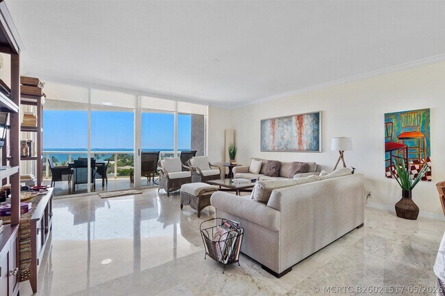 Foto del edificio - 3100 N Ocean Blvd