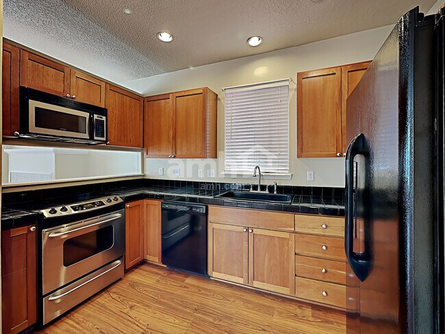 Foto del edificio - 20466 SW Skiver St