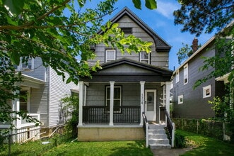 Building Photo - 1504 Hamlet St