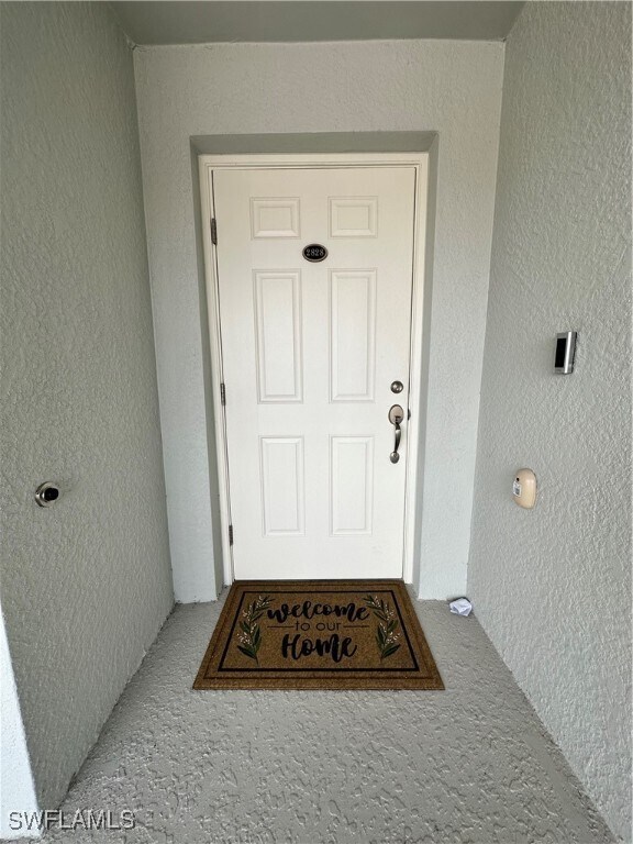Foto del edificio - 15970 Grassland Ln