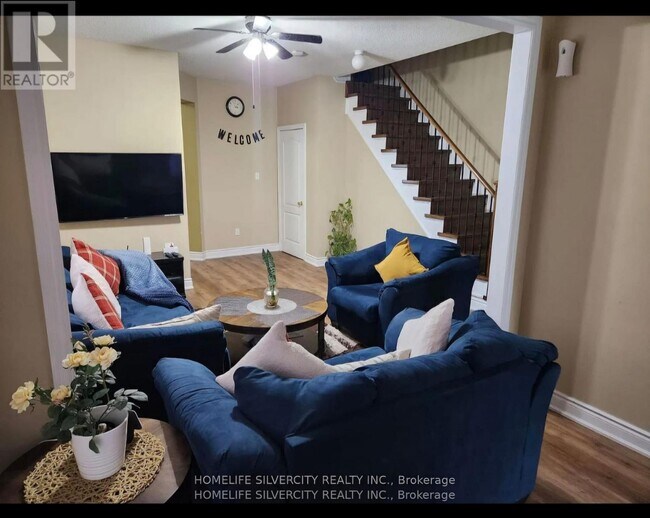 Photo du bâtiment - 60 Silent Pond Crescent