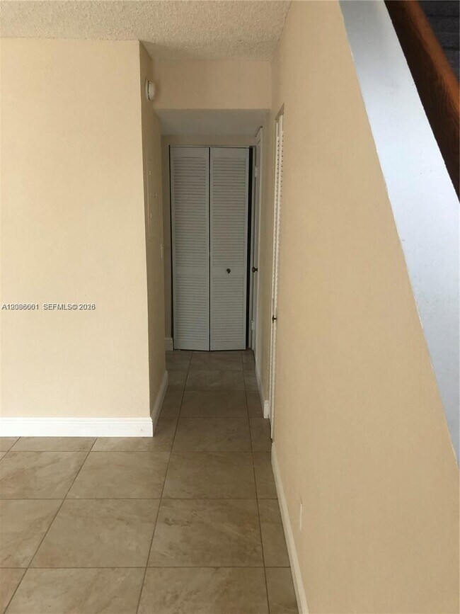 Foto del edificio - 15820 SW 91st Ct