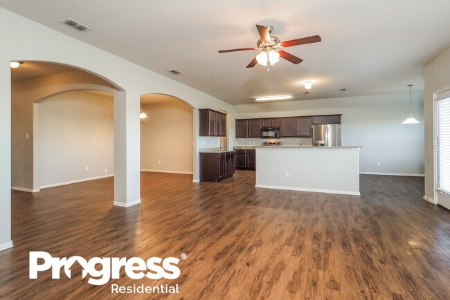 Foto del edificio - 300 Windmill Ct