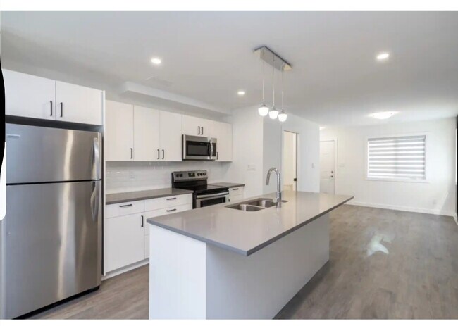 Photo du bâtiment - 69 Fermor Ave