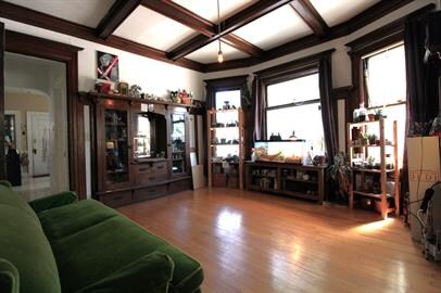 Foto del edificio - 3202 N Bartlett Ave