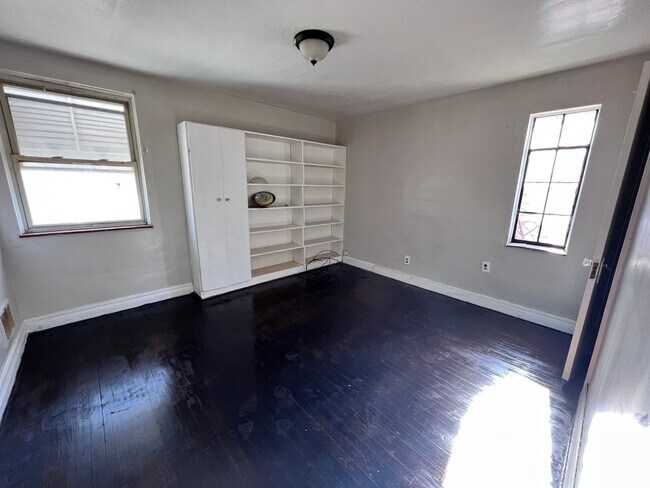 Foto del edificio - 16889 Washburn St