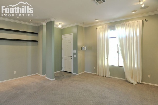 Foto del edificio - 2697 E Scenic Overlook Pl