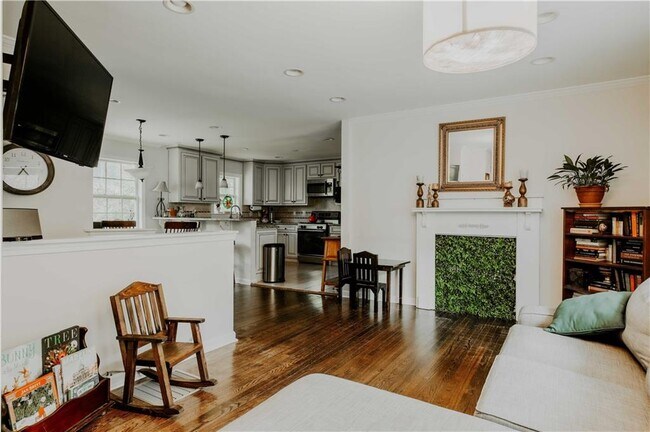 Foto del edificio - 1496 Woodland Ave SE