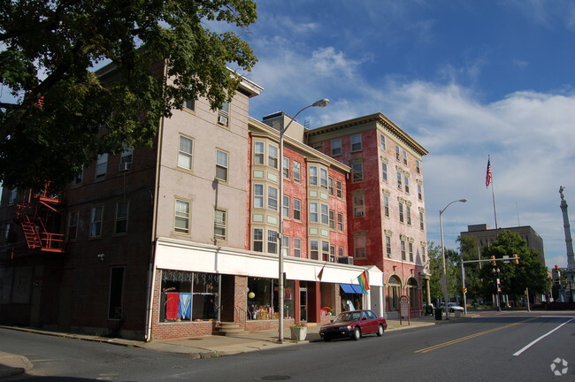 Building Photo - Huntington Apartments