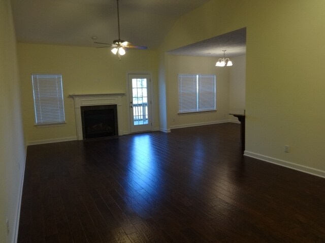 Building Photo - 7275 Santeelah Way