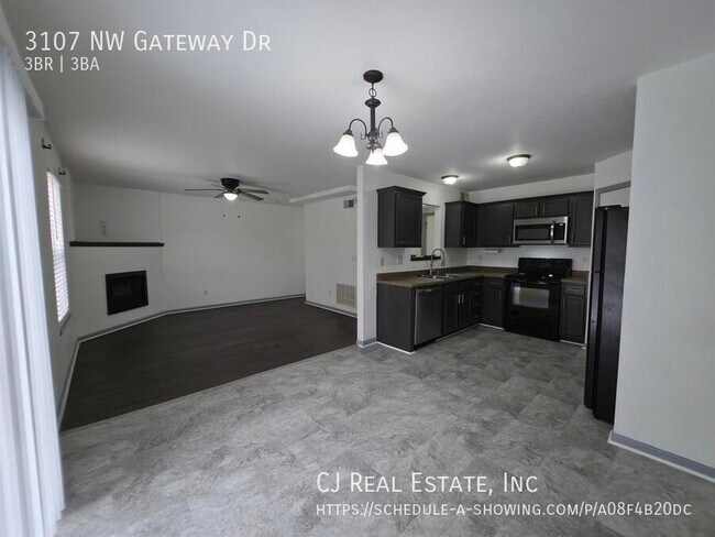 Foto del edificio - 3107 NW Gateway Dr