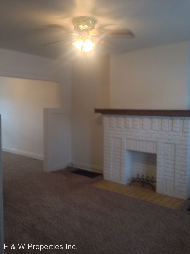 Foto del edificio - 437 Rhoads Ave