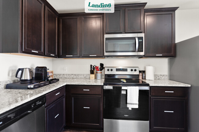 Building Photo - 739 Wonderland Trail
