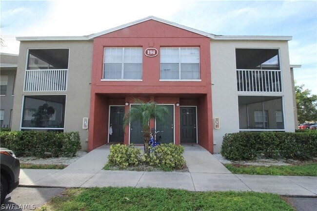 Foto del edificio - 194 Santa Clara Dr