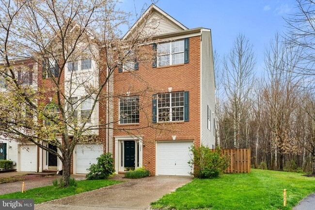 Foto del edificio - 1099 Longview Ln