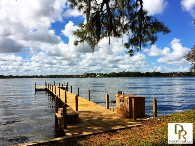 Foto del edificio - 3428 Holliday Ave