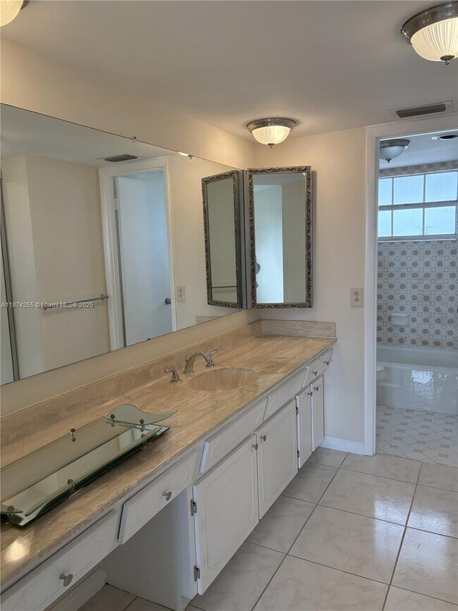 Foto del edificio - 4140 NW 44th Ave