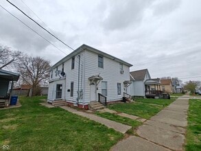 Building Photo - 108 W Pennsylvania St