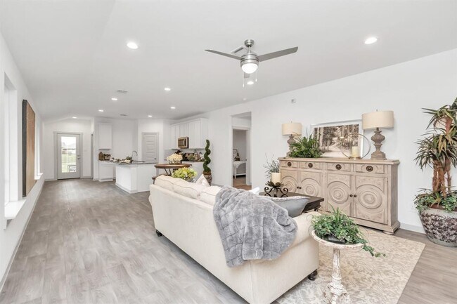 Building Photo - 1234 Truckee River Dr