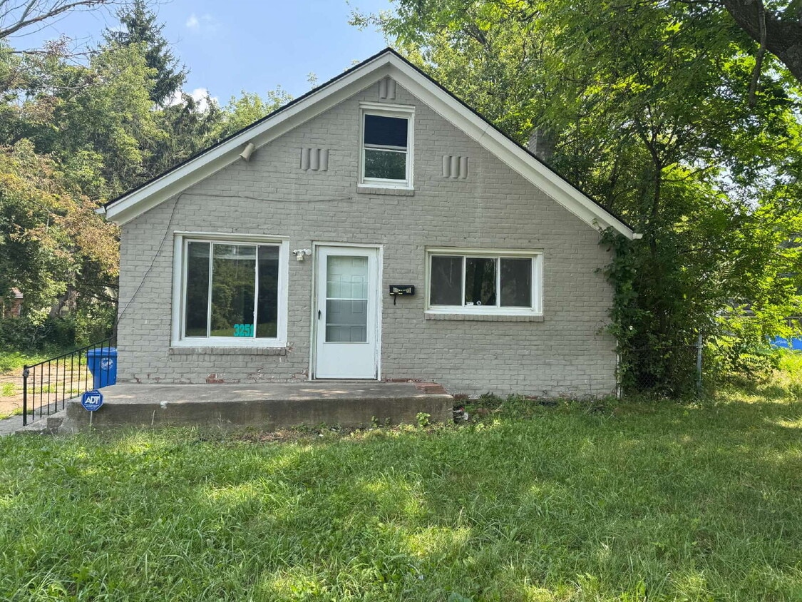 Foto principal - 3251 Spruce St