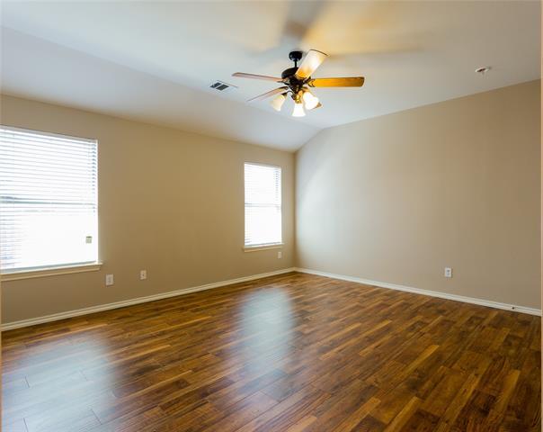 Foto del edificio - 4616 Brighton Dr