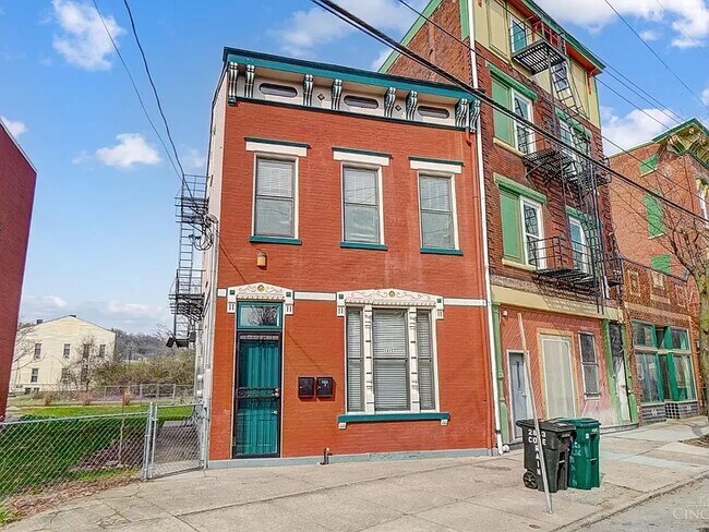 Vista de la calle - 2813 Colerain Ave