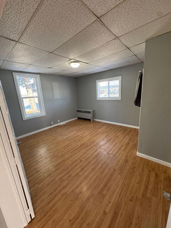 Foto del edificio - 1821 Shawano Ave