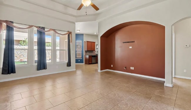 Building Photo - 3507 Luz Bonita Ln