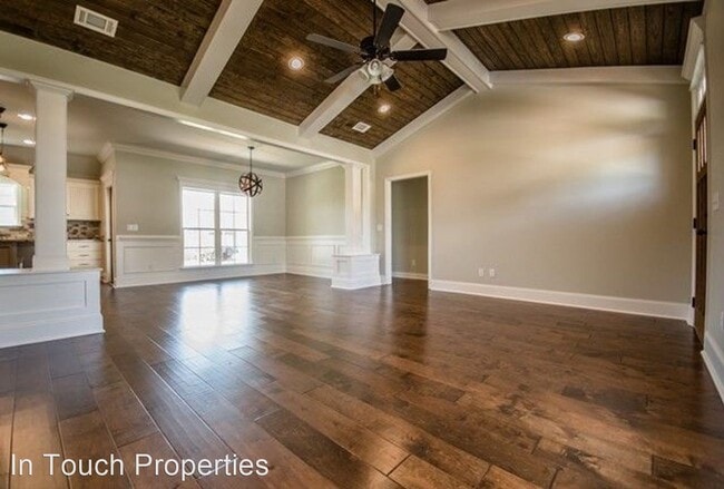 Building Photo - 4 br, 2 bath House - 3916 Medieval CT