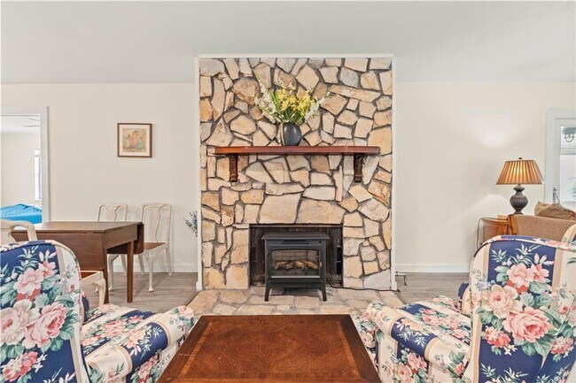 Building Photo - 15639 Dauphin Island Pkwy