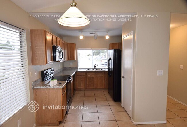 Foto del edificio - 907 E Morelos St