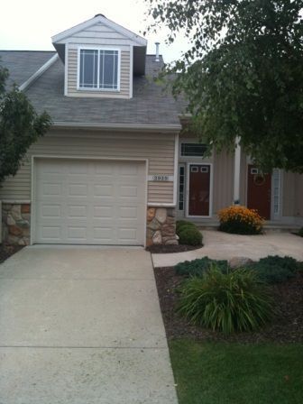 Primary Photo - 2929 Pebblestone Dr