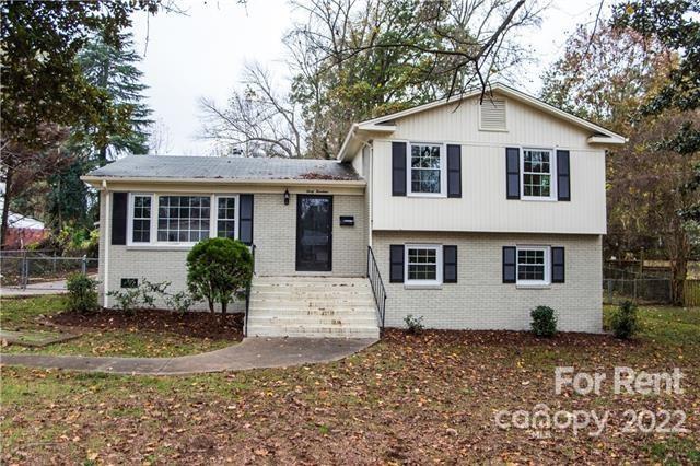 Primary Photo - 4014 Firethorne Rd
