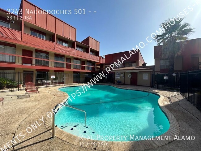 Building Photo - Beautiful 2 Bedroom 2 Bathroom CONDO!