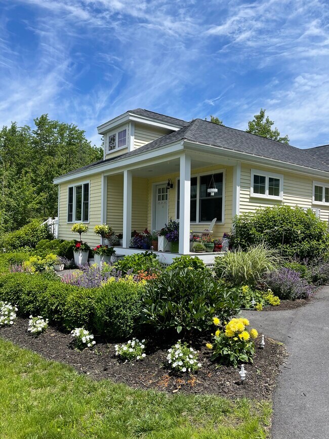 1A Pleasant Ridge Rd, Scarborough, ME 04074 Apartments at 1A Pleasant