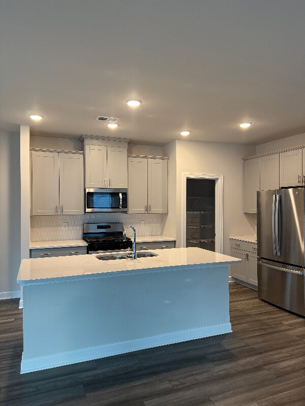 Building Photo - 116 Martel Dr