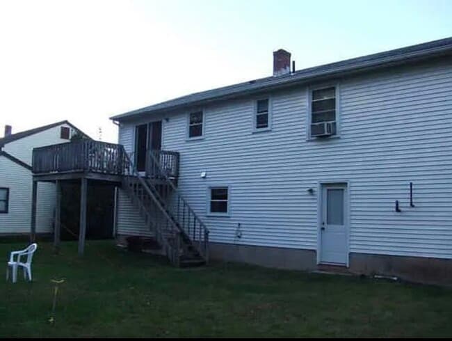 Building Photo - 149 Tanglewood Dr