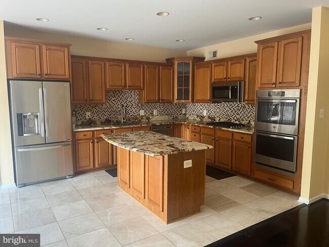 Foto del edificio - 44259 Huron Ter