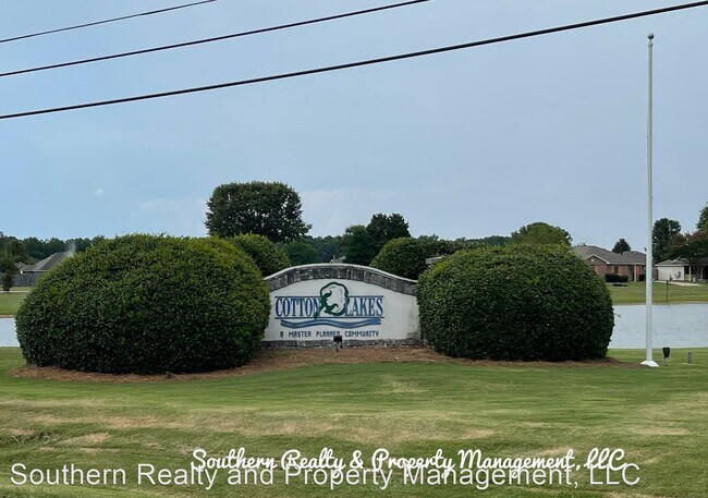 Foto del edificio - 3 br, 2 bath House - 151 Barnes Court