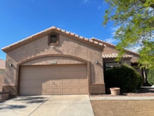 Building Photo - Very Spacious House- Near Cardinal Stadium
