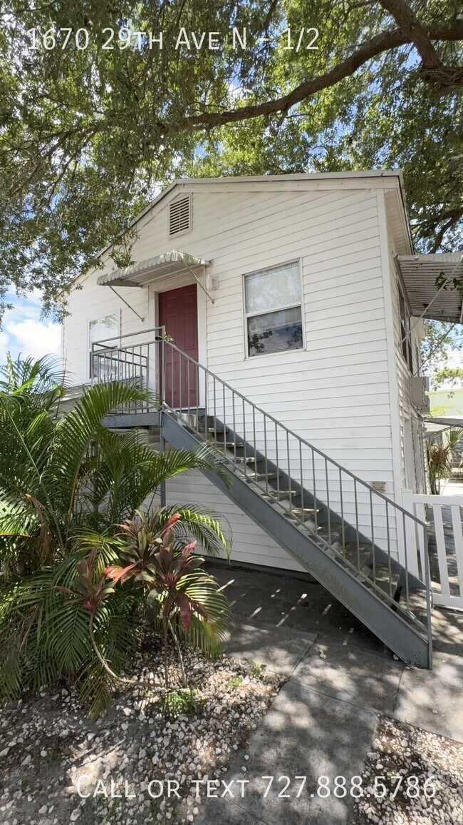 Building Photo - 1670 29th Ave N