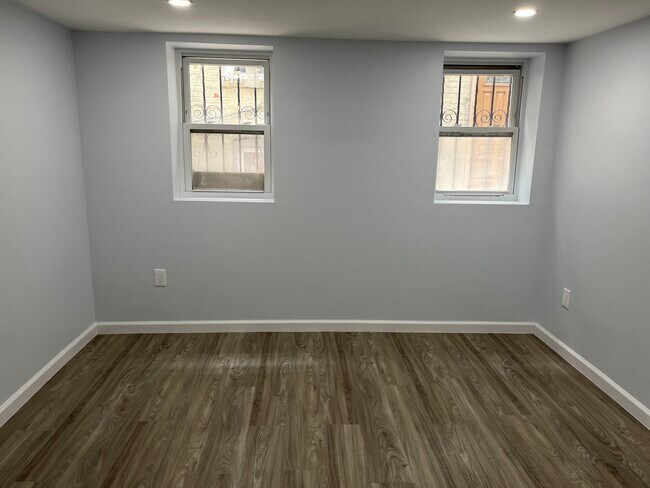 Bedroom - 7911 32nd Ave