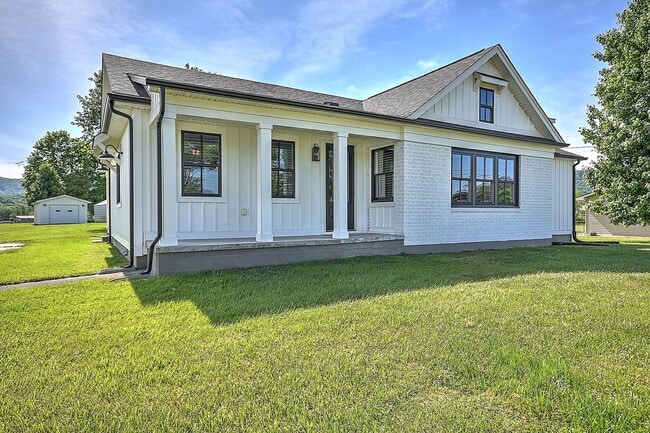 Building Photo - Updated and restored Original Farm House Style