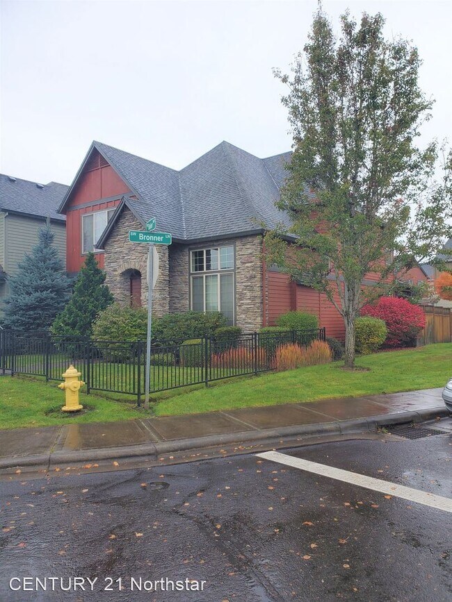 Building Photo - 3 br, 2.5 bath House - 21315 SW Baler Way