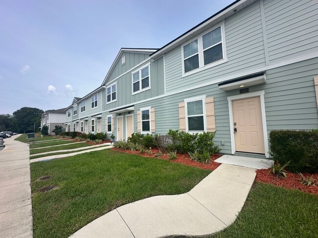 Building Photo - St. Augustine, Townhouse, Fun Restaurants, Beaches and Shopping