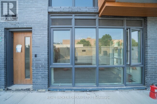 Building Photo - 67 Curlew Dr